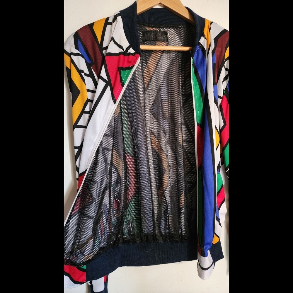 Colorful Geometric Pattern Jacket - Picture 2 of 7